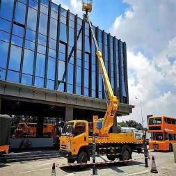 华府云梯车与高空作业车租赁服务 高效安全保障建筑工地运营